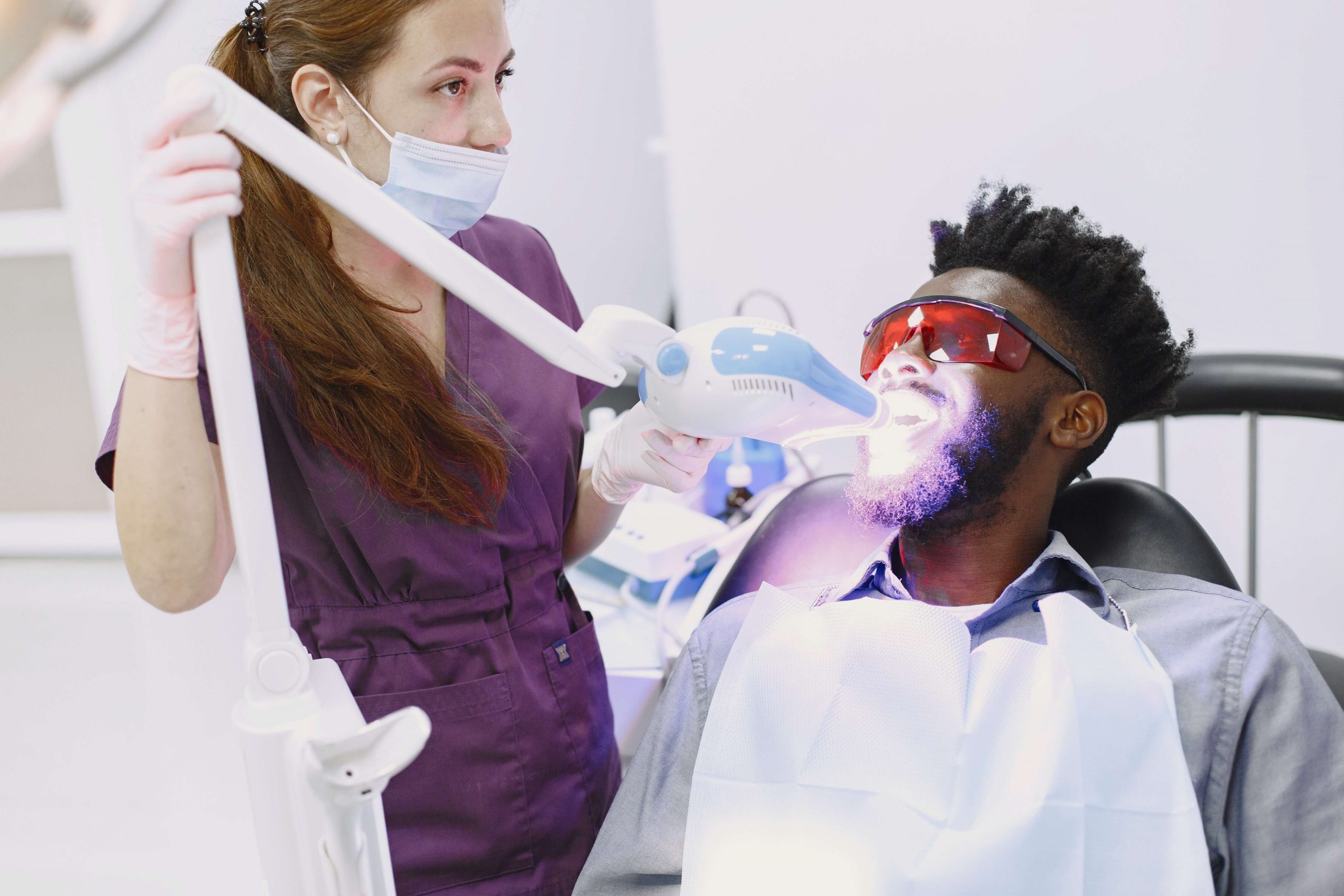https://dental.harbors.in/wp-content/uploads/2023/07/11-teeth-whitening-scaled.jpg